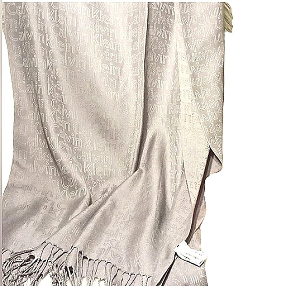 Calvin Klein Shoulder Wrap Shawl 76x25 XL Silver Gray Monogram Letters Luxury